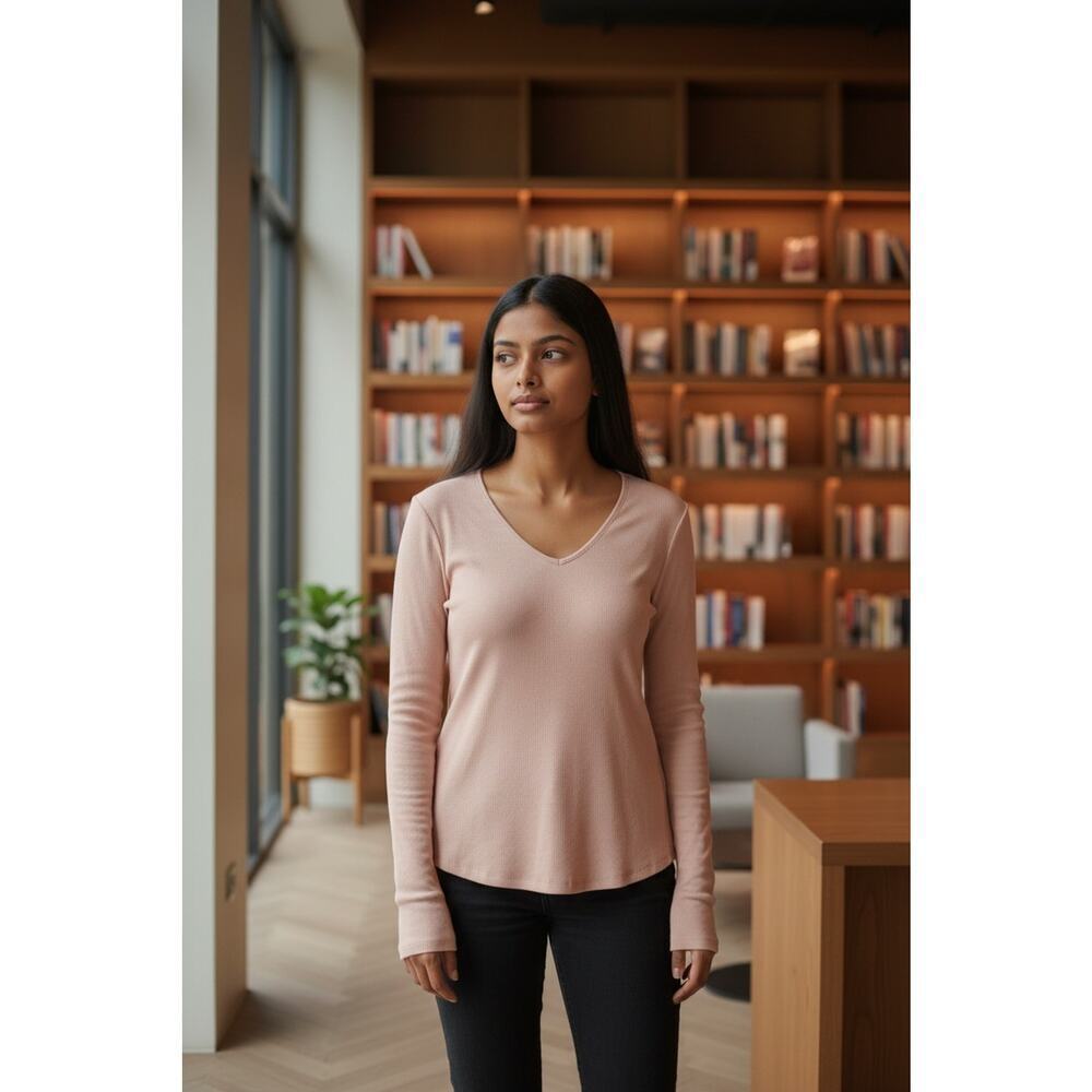 Nordstrom Rack Crew Neck Long Sleeve Pullover Pink Adobe T Shirt Size M